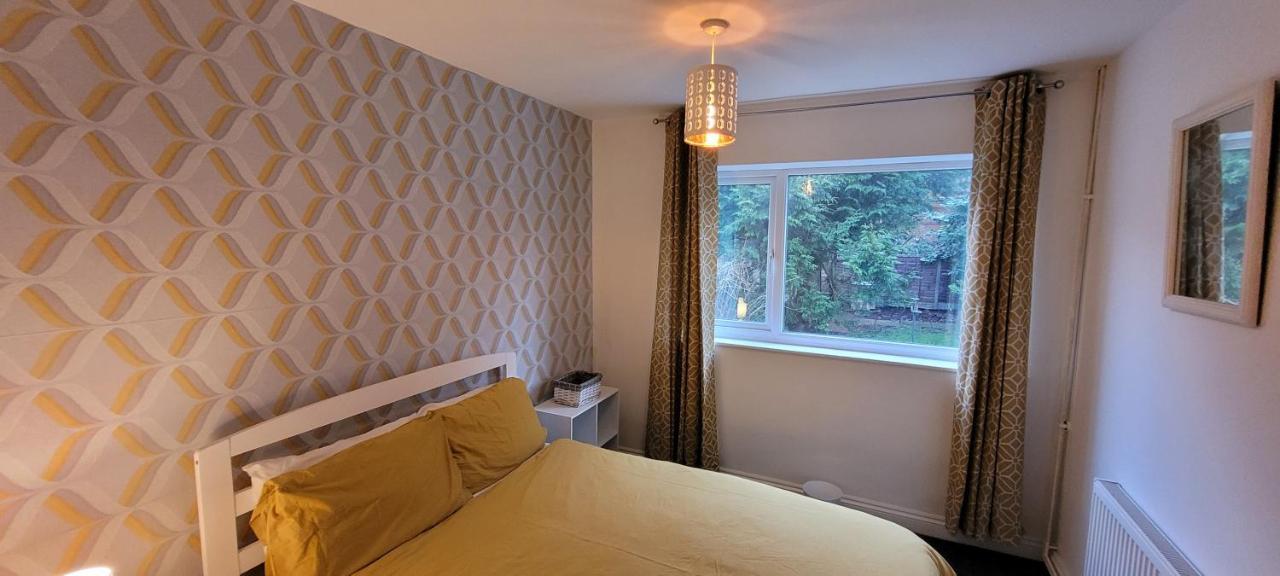 The Hillside Apartment - King'S Norton Birmingam Exterior foto